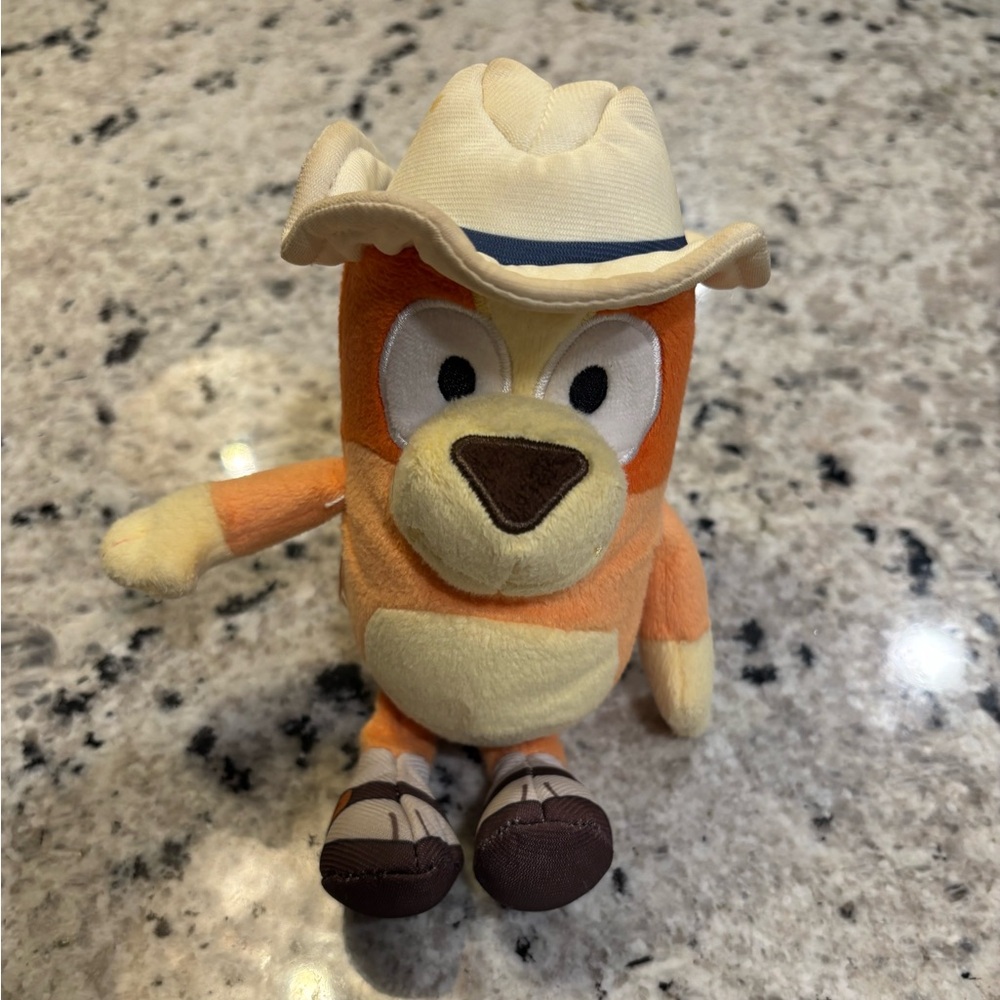 Bluey Plush Vacation Bingo Character Stuffy